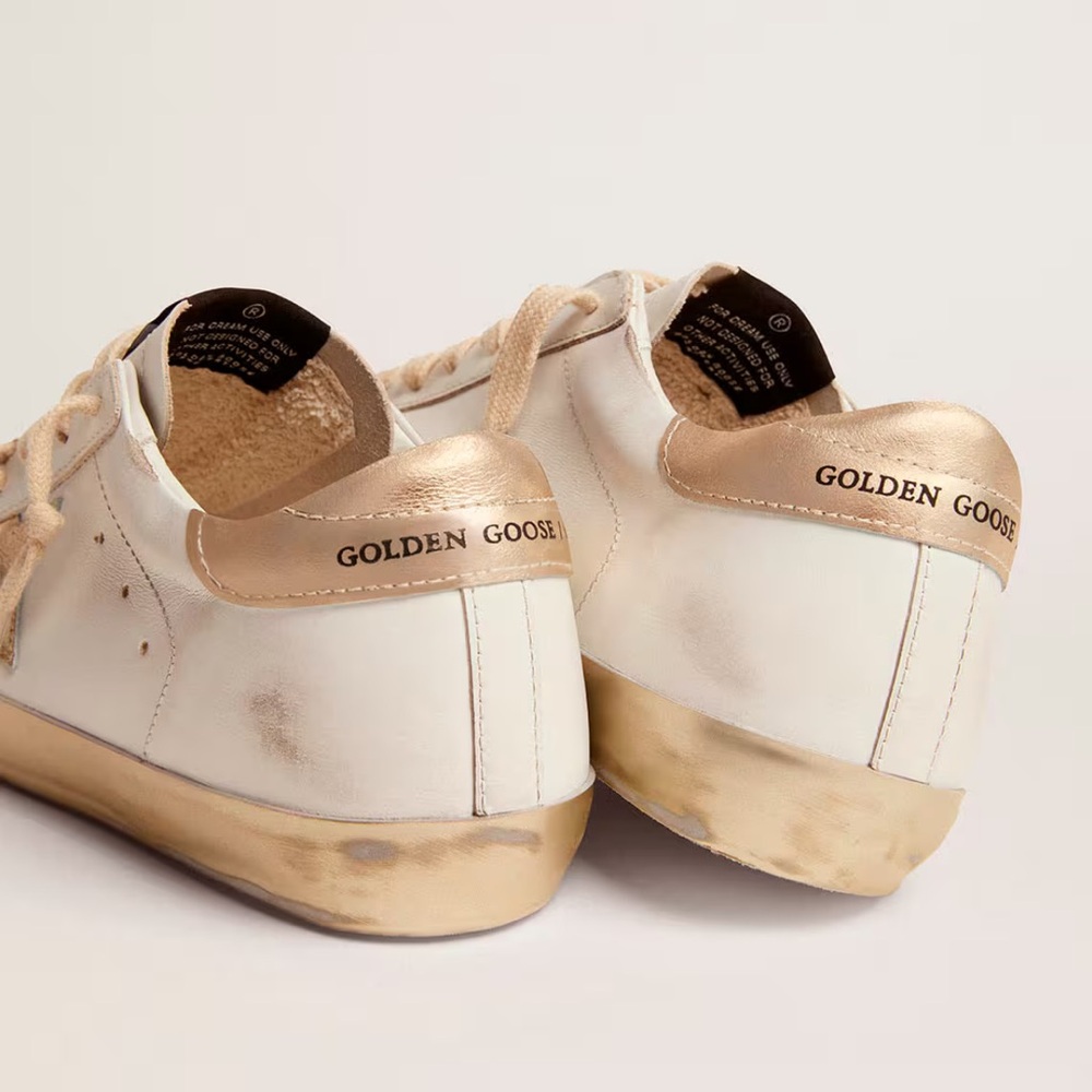Golden Goose Women's Super-Star with gold sparkle foxing and metal studs Sz 41 - Picture 2 of 12